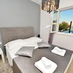 Appartement Amazing In Rogoznica (Sibenik-Knin)
